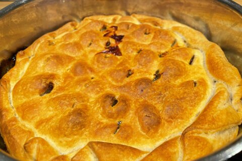 La tarte Tatin d’échalotes