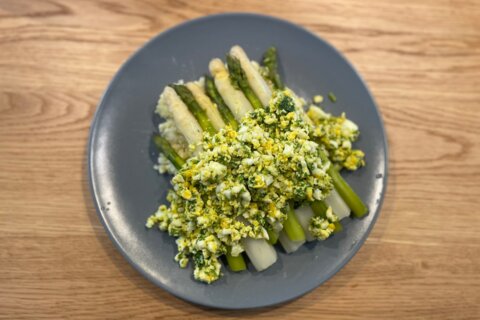 Les asperges à la flamande